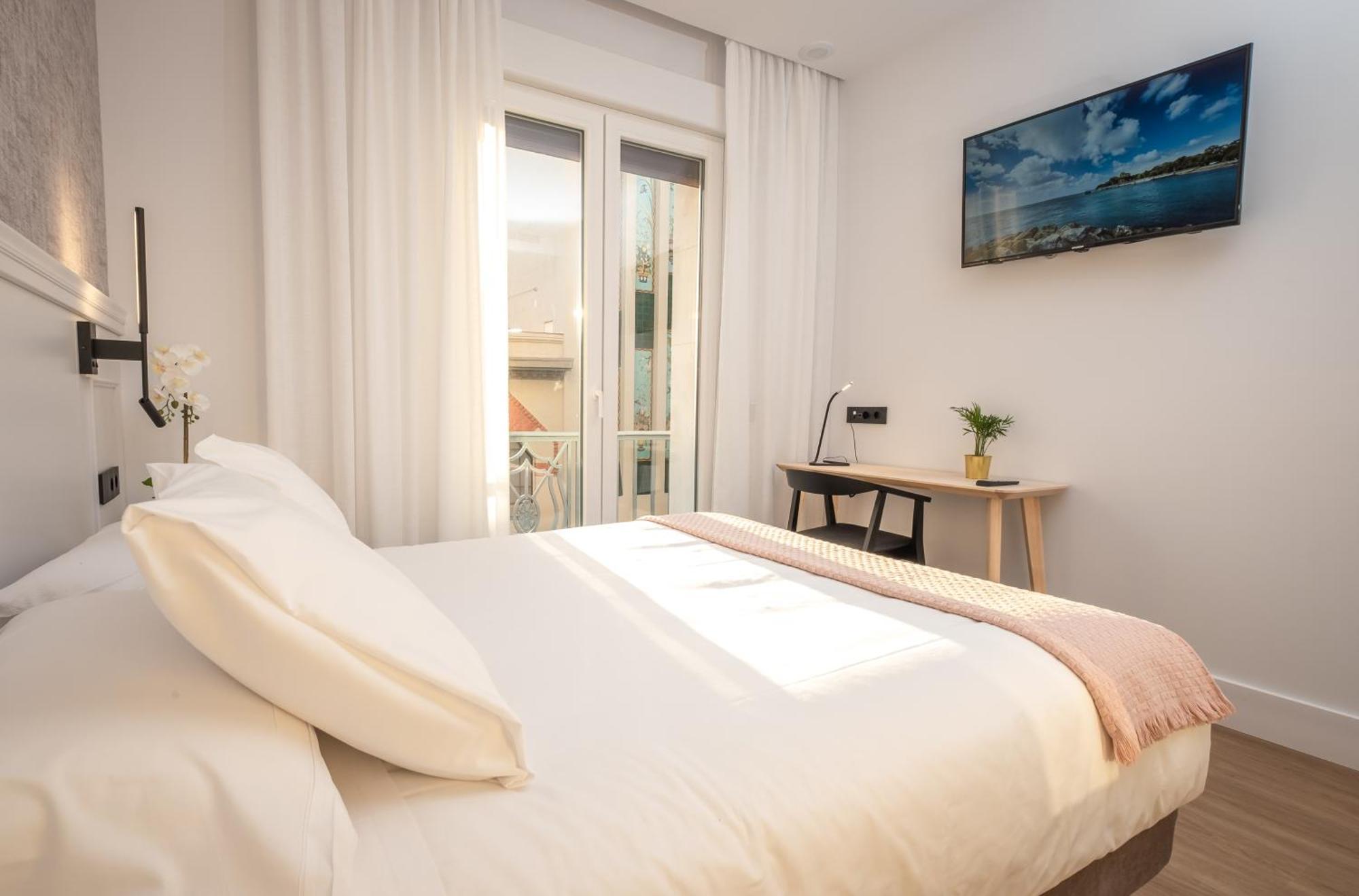 Principe De Vergara Rooms Lujo En El Centro De Логроньо Экстерьер фото